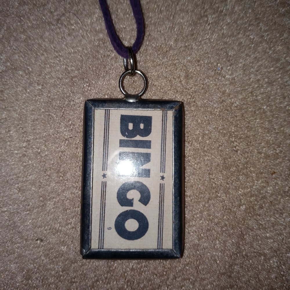 BINGO pendant